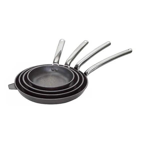 Choc Extreme non-stick frying pan with hollow stainless steel handle, Ø24cm