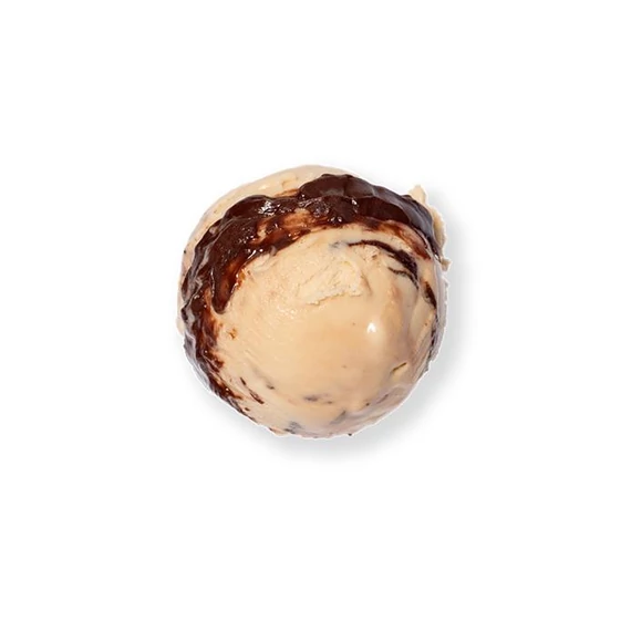 Peanut and praline ice cream, decorated 5L